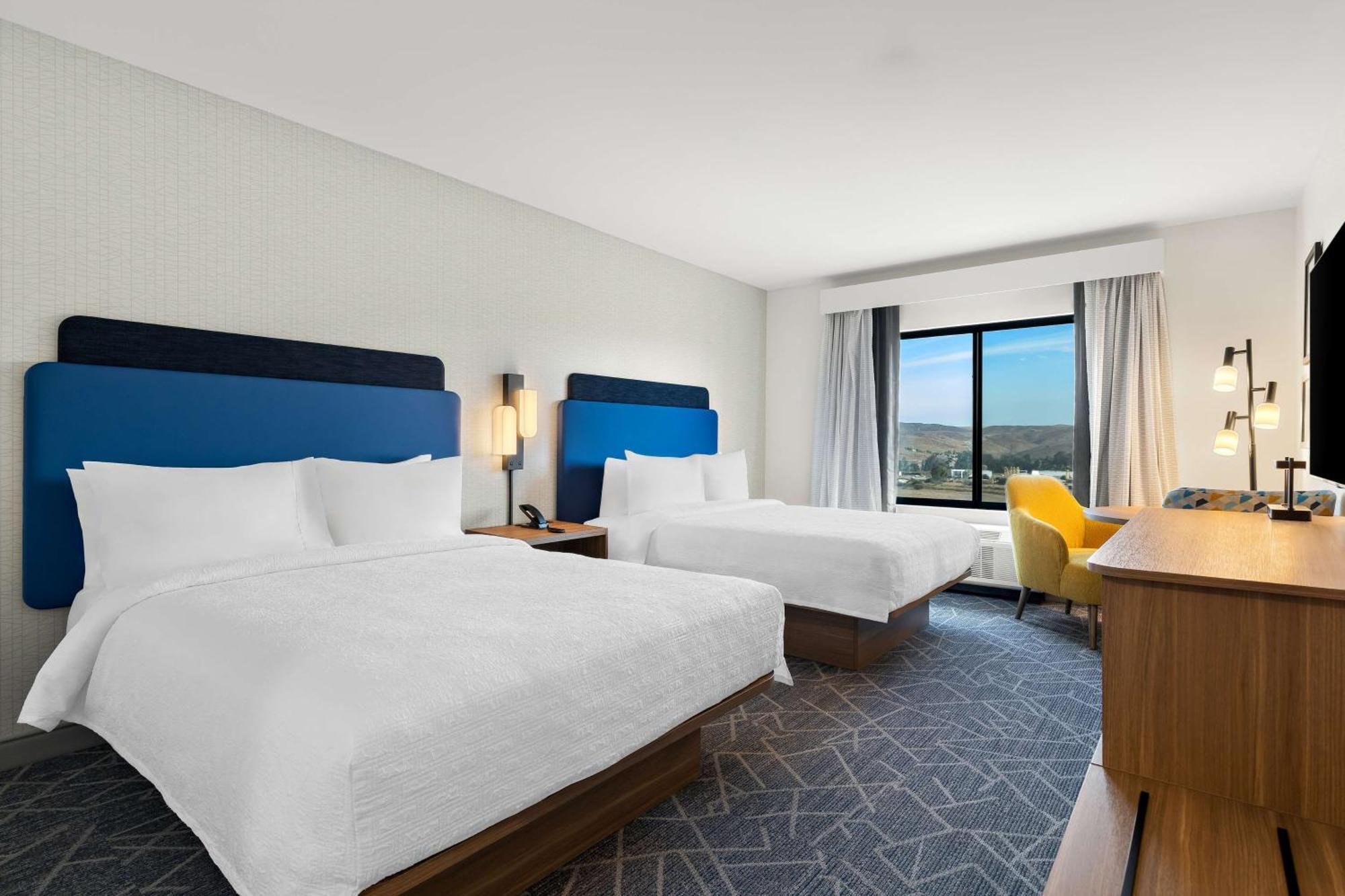 Hampton Inn & Suites Corona, Ca ภายนอก รูปภาพ