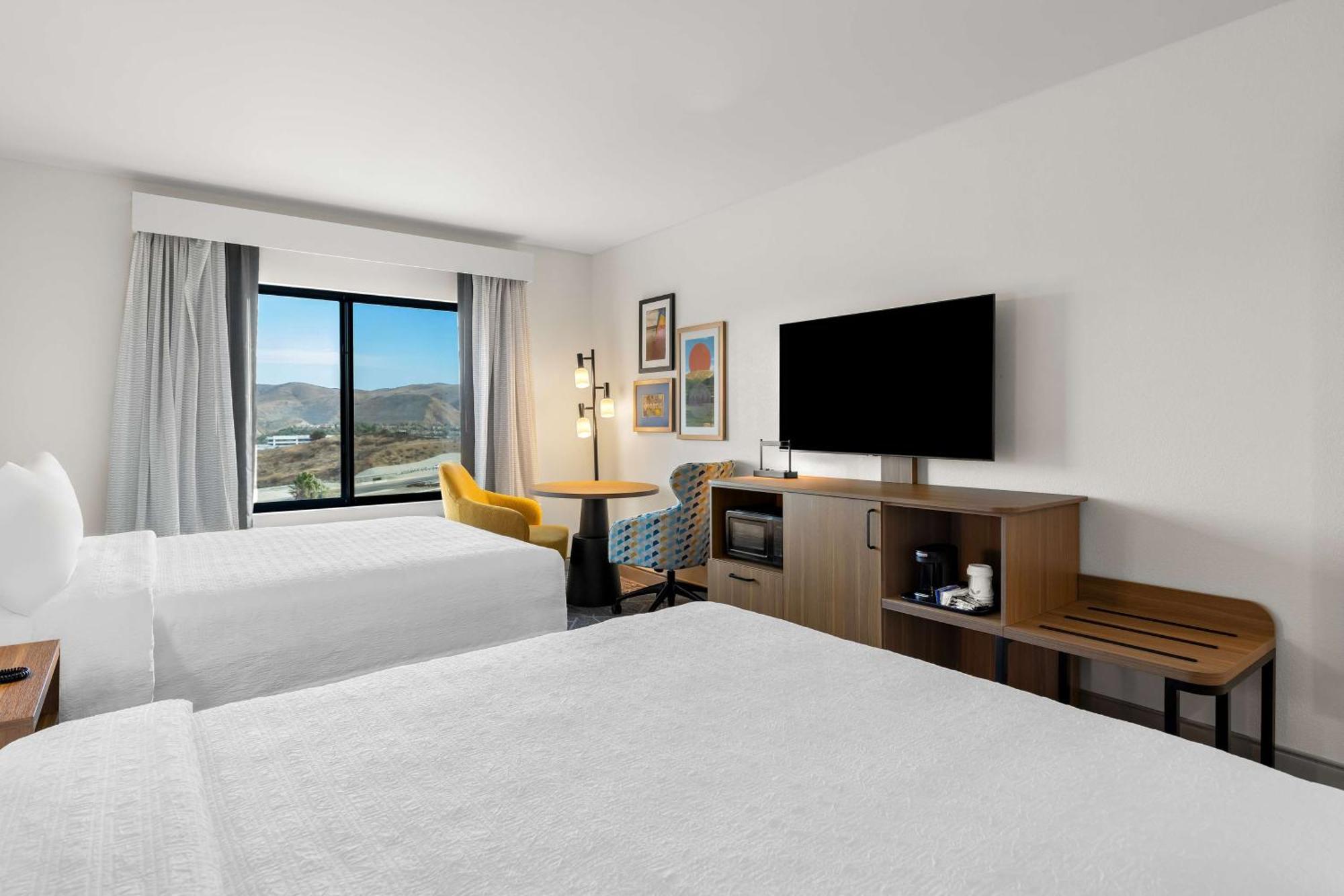 Hampton Inn & Suites Corona, Ca ภายนอก รูปภาพ